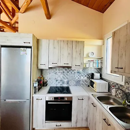 Semesterbostad View House *